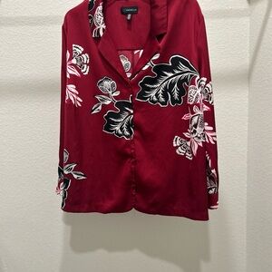 Women's Red Floral Top